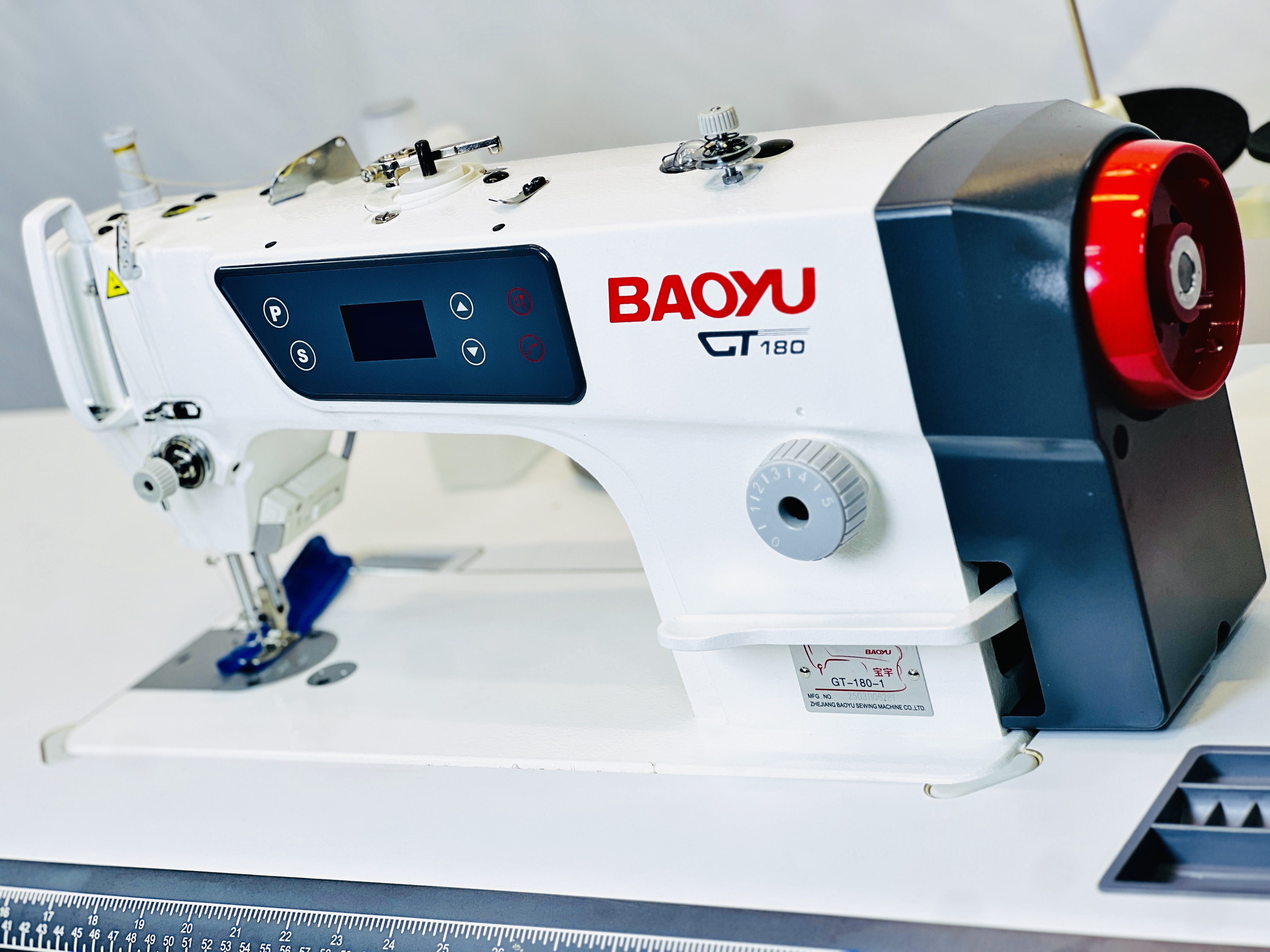 Baoyu | منتج خياطة