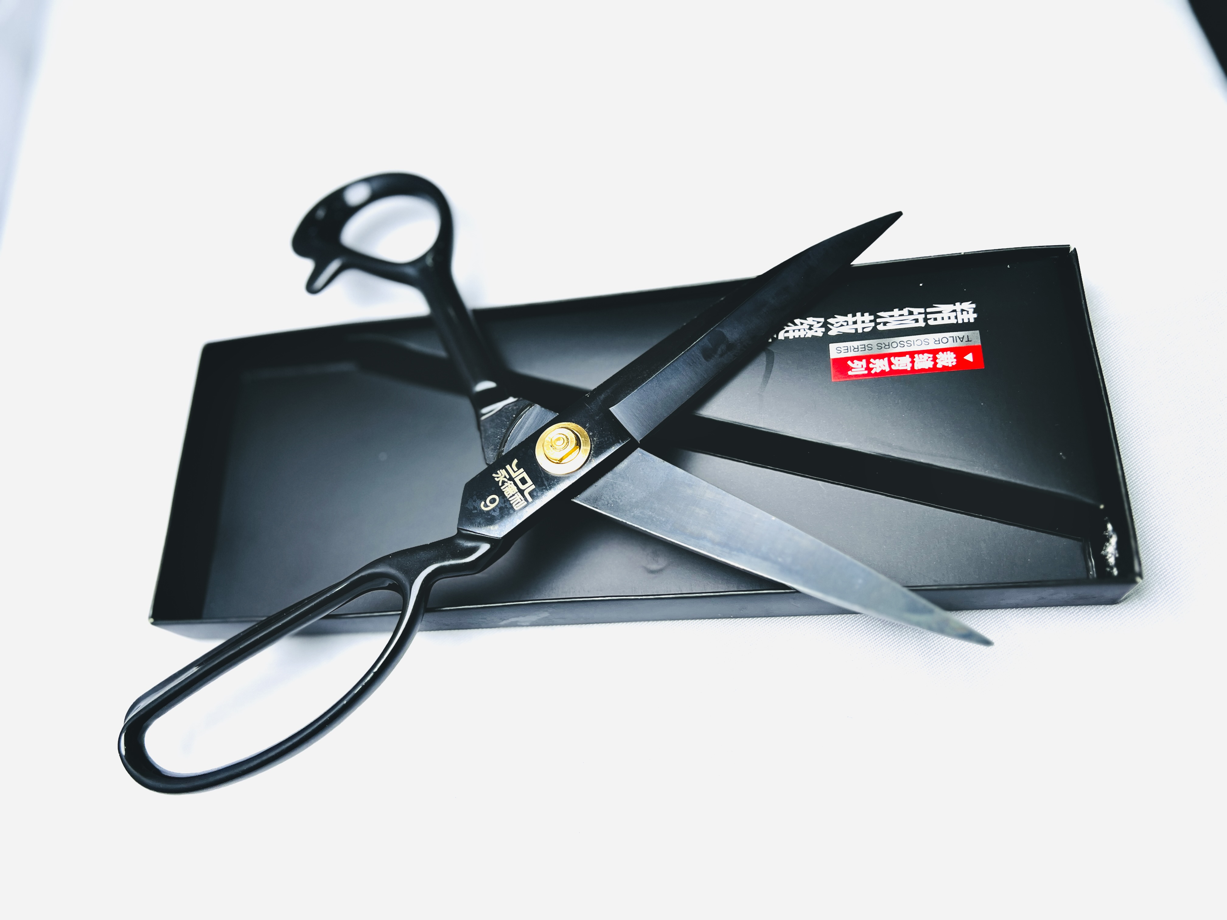 مقص صيني رقم 09 حجم صغير | صورة المنتج