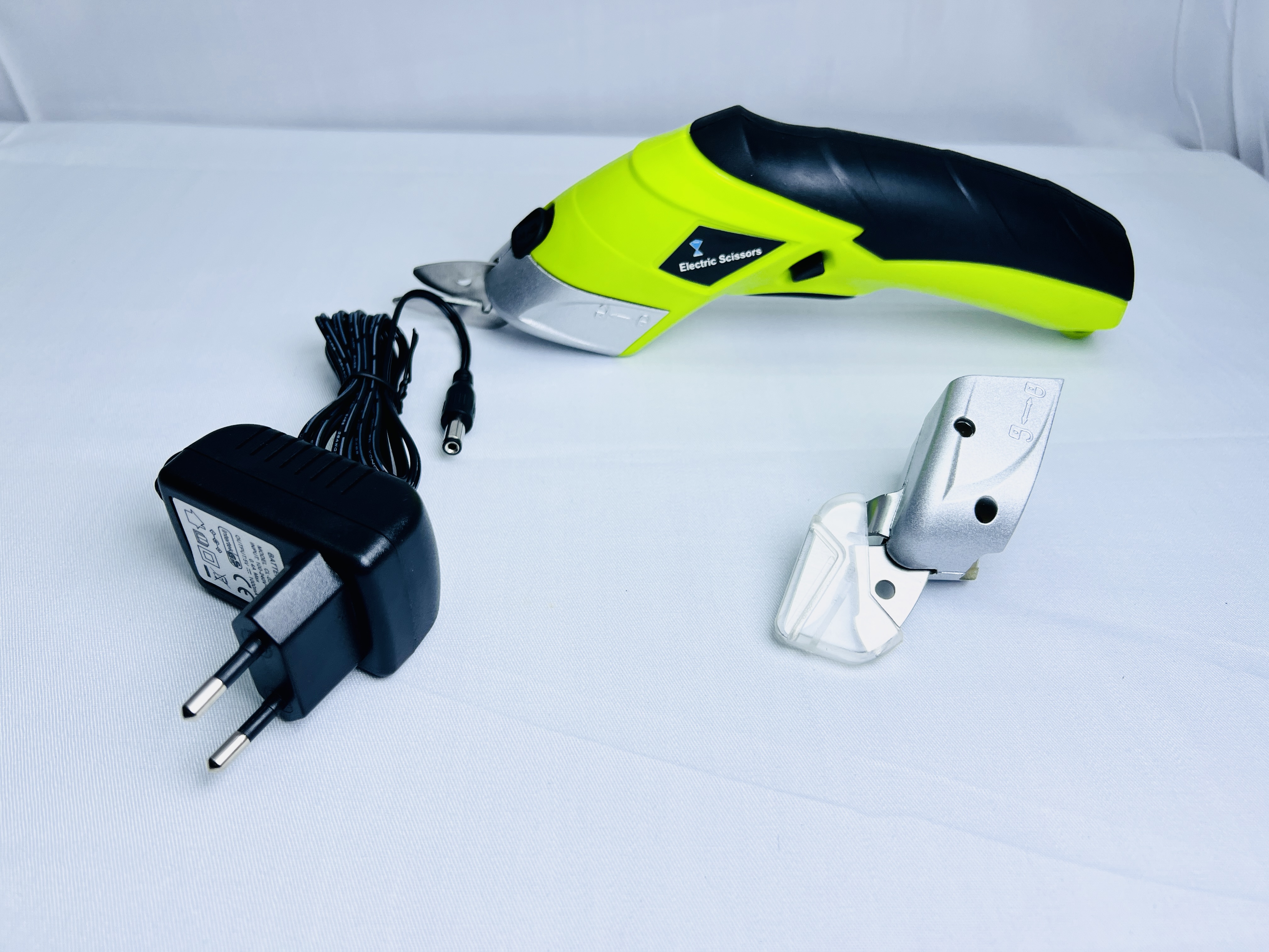 مقص كهربائي | صورة المنتج