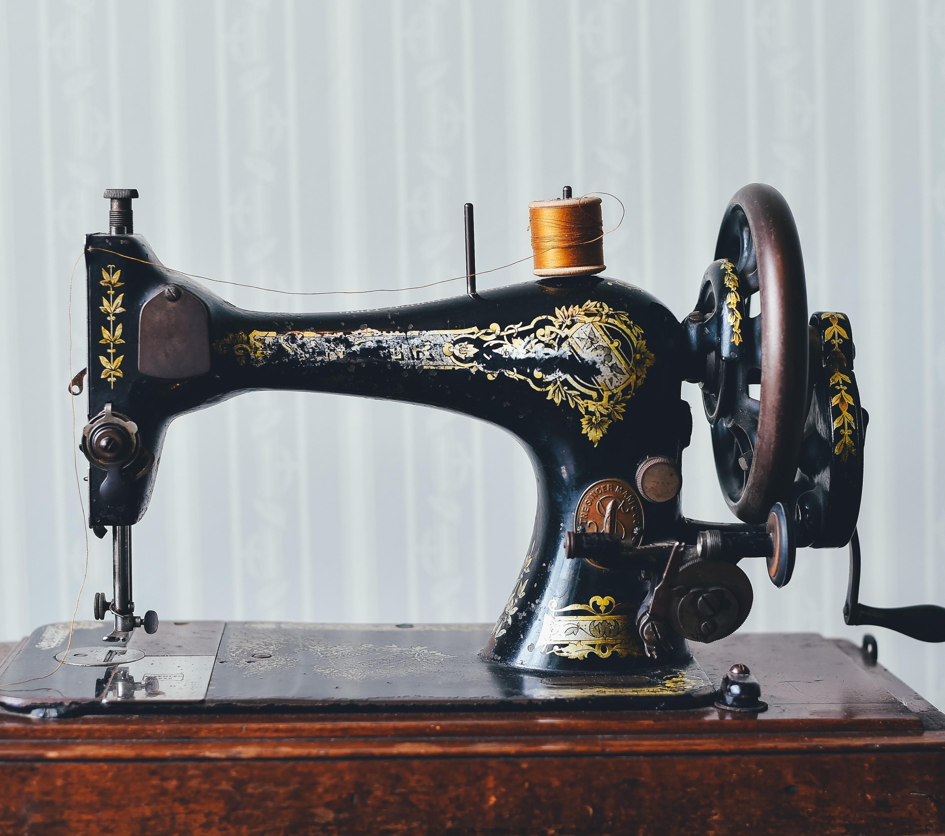 خلفية محل وهاب للخياطة